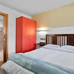 R De Alborada Del Eo Apartment Villameitide